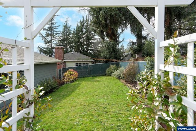 1027 Terrace Dr NW Dr NW, Salem, OR 97304