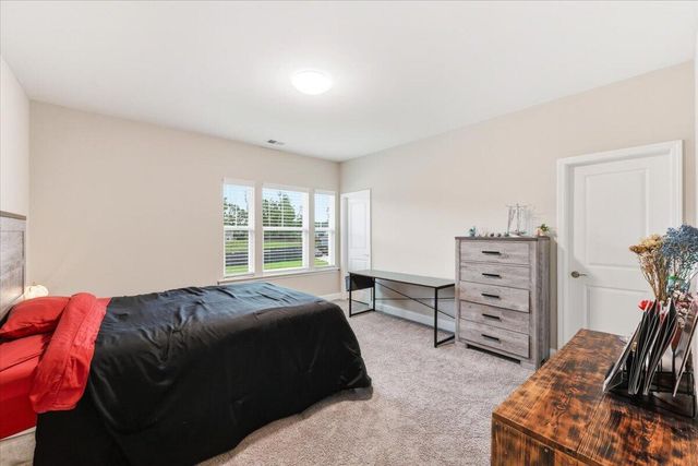 154 Darby Meadow Lane, Ridgeville, SC 29472