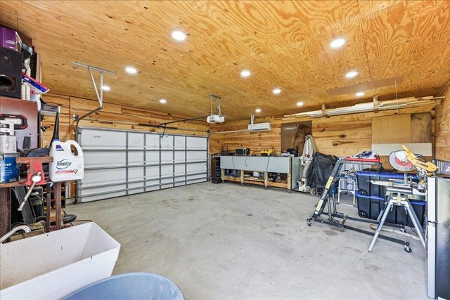 154 Darby Meadow Lane, Ridgeville, SC 29472