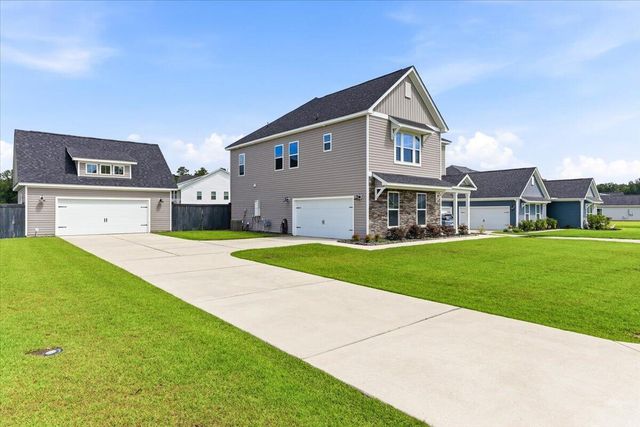 154 Darby Meadow Lane, Ridgeville, SC 29472