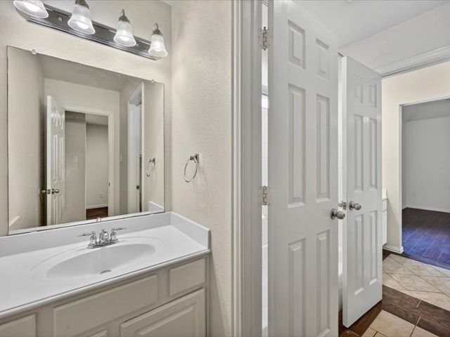 11068 Downbrook Drive, Frisco, TX 75033