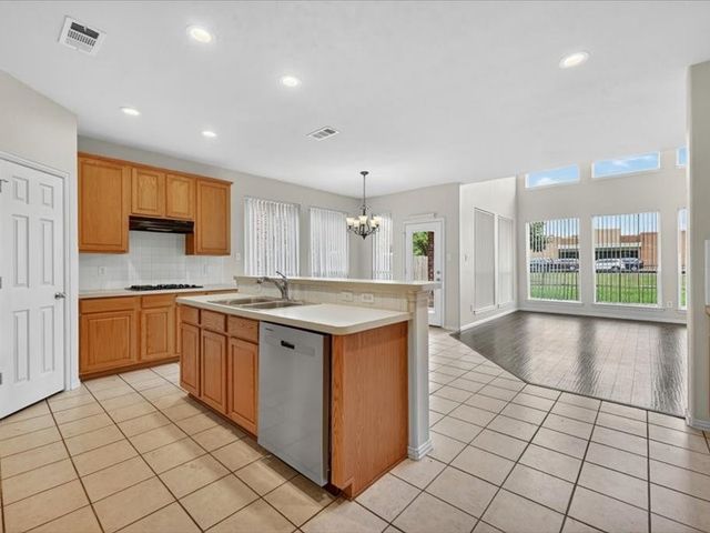 11068 Downbrook Drive, Frisco, TX 75033