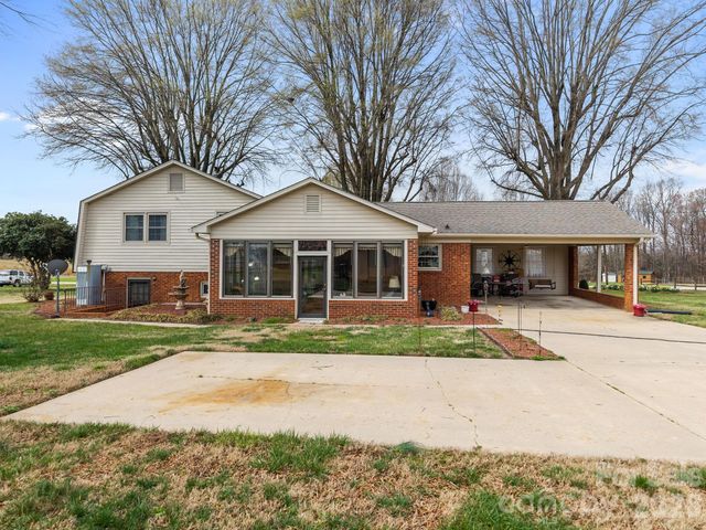 1070 Dunns Mountain Road, Salisbury, NC 28146