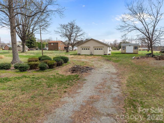 1070 Dunns Mountain Road, Salisbury, NC 28146