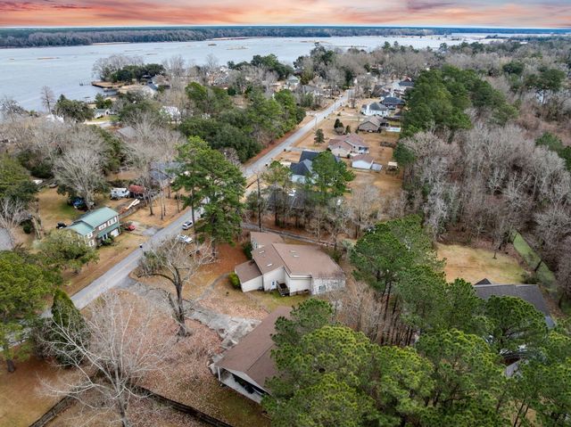 2015 Albert Storm Avenue, Moncks Corner, SC 29461