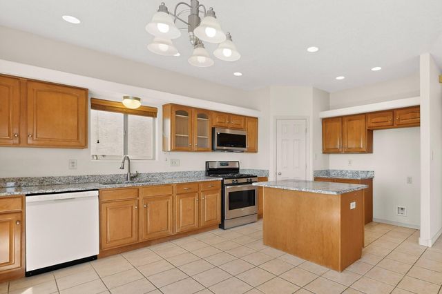 5002 Mirador Drive NW, Albuquerque, NM 87120