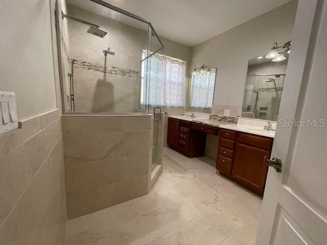 201 GOLDIE STREET, Leesburg, FL 34748