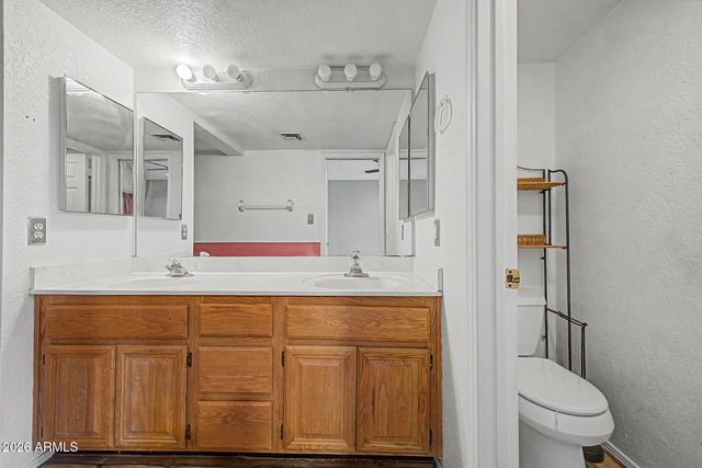 7885 W WINDSOR Boulevard, Glendale, AZ 85303