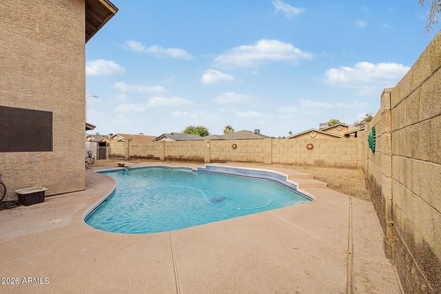 7885 W WINDSOR Boulevard, Glendale, AZ 85303
