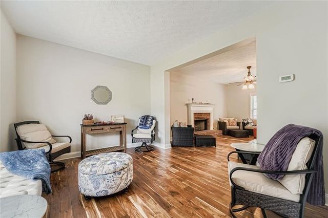 2409 Caneridge Point SW, Marietta, GA 30064