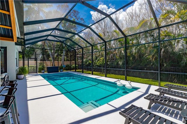 6580 Samuel Lane, Vero Beach, FL 32966