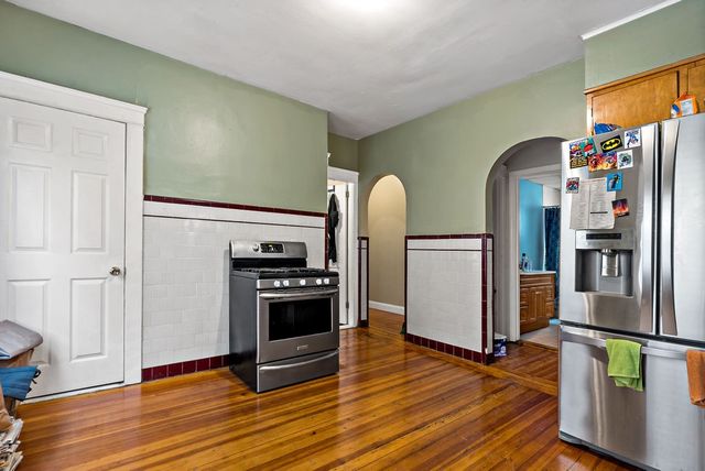 154 Oakland Avenue, Providence, RI 02908