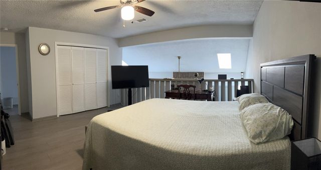 13798 Hollowgreen Drive 305, Houston, TX 77082