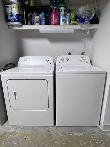 13798 Hollowgreen Drive 305, Houston, TX 77082