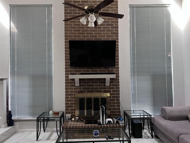 13798 Hollowgreen Drive 305, Houston, TX 77082