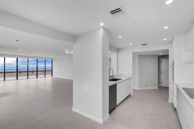 251 Crandon Blvd 1037 1037, Key Biscayne, FL 33149