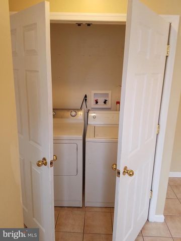 420 ASH ST, Delanco, NJ 08075