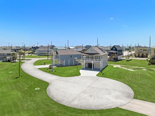 3803 Carmel Court, Galveston, TX 77554