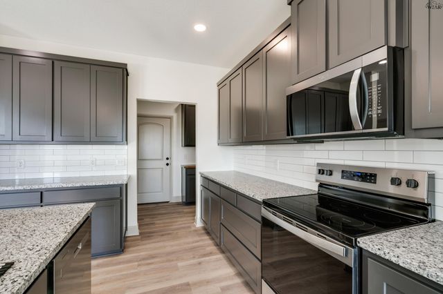 1426 AMHERST STREET, Burkburnett, TX 76354