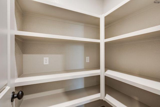 1426 AMHERST STREET, Burkburnett, TX 76354