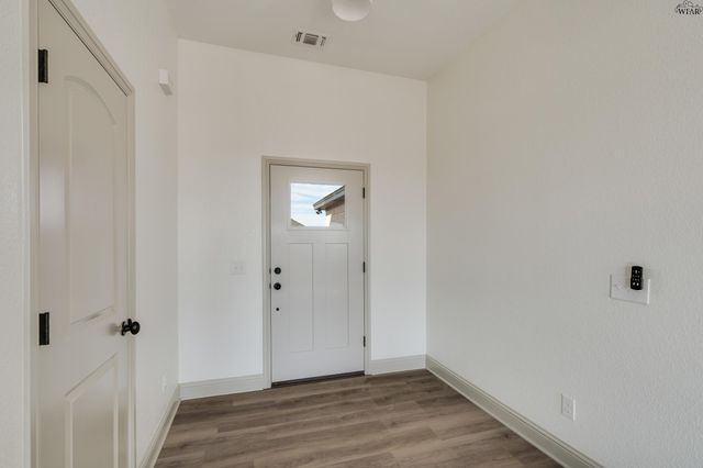 1426 AMHERST STREET, Burkburnett, TX 76354