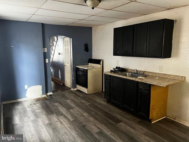 1358 E AIRDRIE ST, Philadelphia, PA 19124