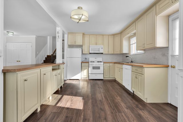 503 La Salle Street, Des Plaines, IL 60016