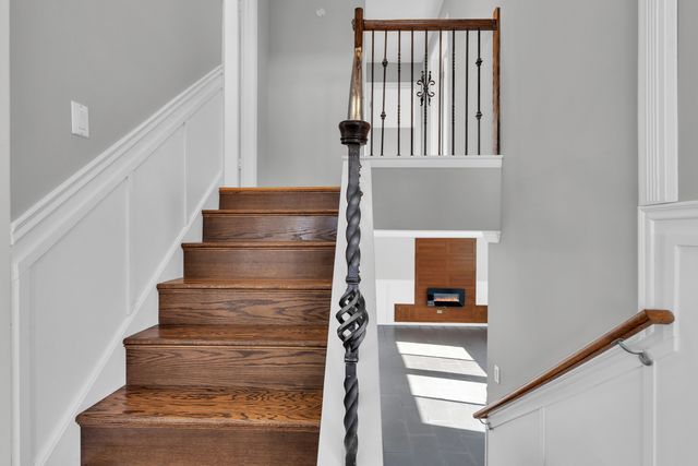 503 La Salle Street, Des Plaines, IL 60016