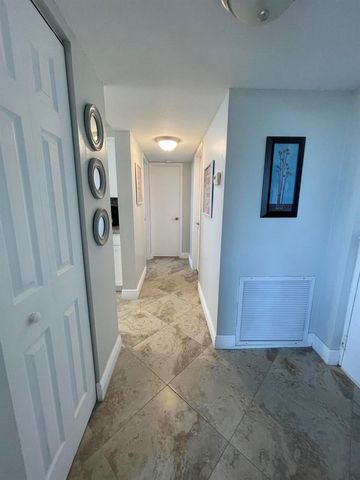 955 Dotterel Road 2511, Delray Beach, FL 33444