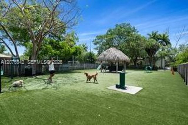 6330 SW 79th Street 6, South Miami, FL 33143