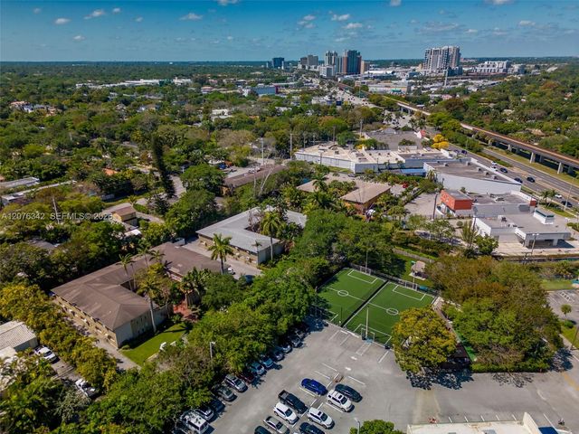 6330 SW 79th Street 6, South Miami, FL 33143