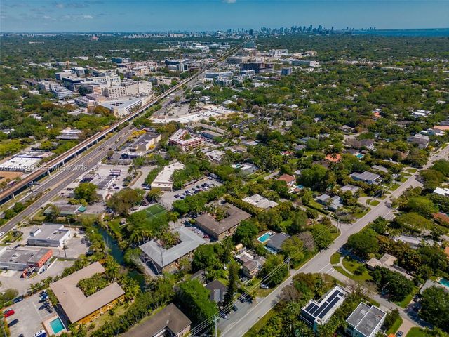 6330 SW 79th Street 6, South Miami, FL 33143