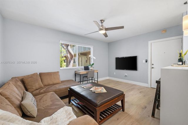 6330 SW 79th Street 6, South Miami, FL 33143