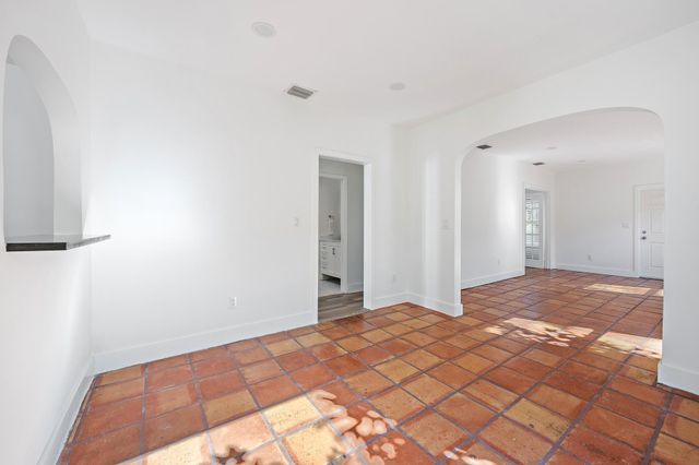 429 48th Street, West Palm Beach, FL 33407