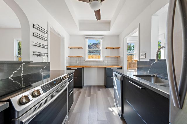 429 48th Street, West Palm Beach, FL 33407