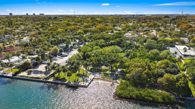 429 48th Street, West Palm Beach, FL 33407