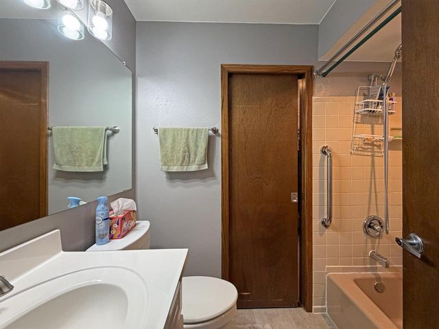 N97W21763 White Horse DRIVE, Colgate, WI 53017