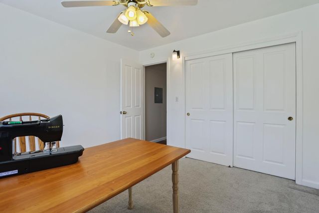 556 Blue Herron Ct, Valley Springs, CA 95252