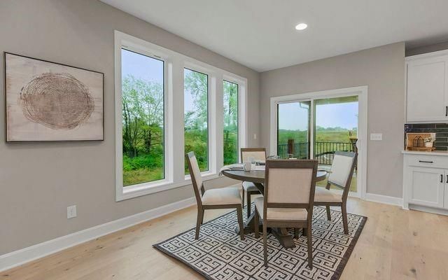 3808 W 187th Street, Overland Park, KS 66085