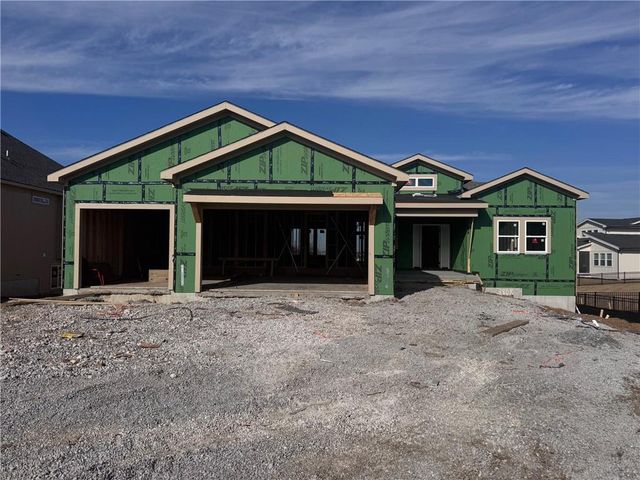 3808 W 187th Street, Overland Park, KS 66085