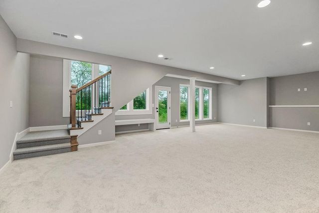 3808 W 187th Street, Overland Park, KS 66085