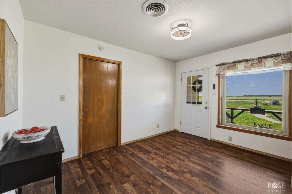 Image 17 of property listing at 12326 E Veribest Road, Miles, TX 76861