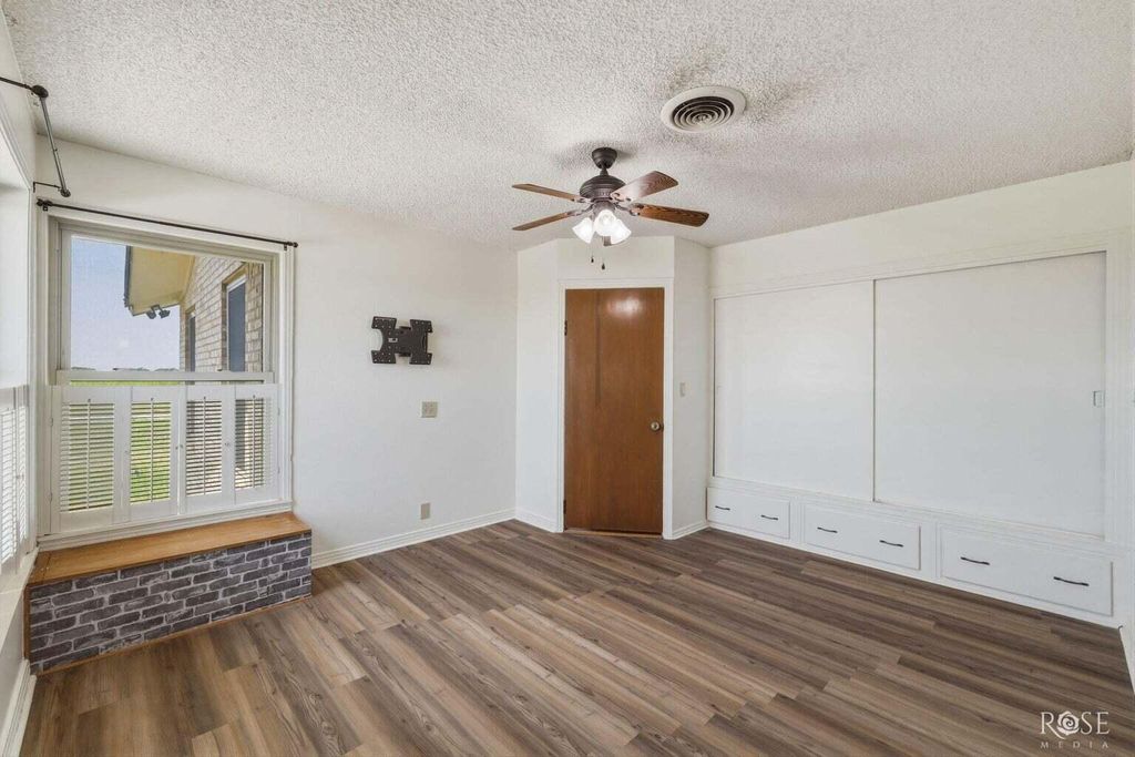 Image 27 of property listing at 12326 E Veribest Road, Miles, TX 76861