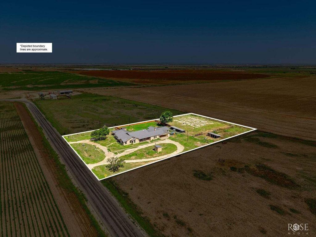 Image 47 of property listing at 12326 E Veribest Road, Miles, TX 76861
