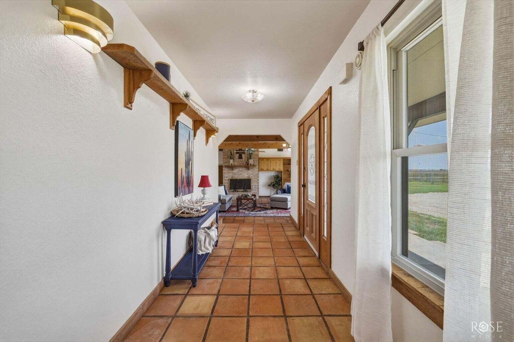 Image 7 of property listing at 12326 E Veribest Road, Miles, TX 76861