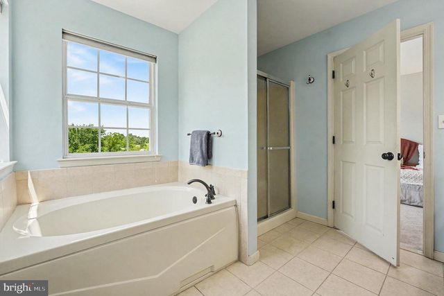 2885 FAGLEYSVILLE RD, Gilbertsville, PA 19525
