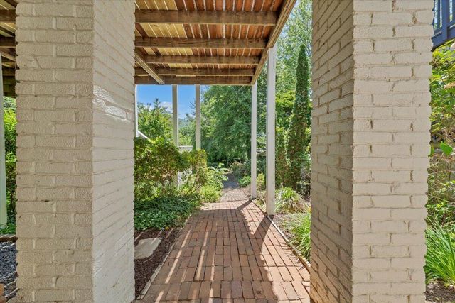 2306 Wycliffe AVE SW, Roanoke, VA 24014