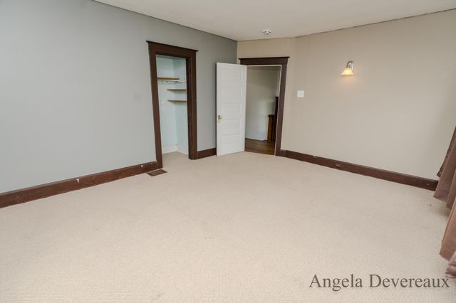 110 E Main Street, Edmore, MI 48829