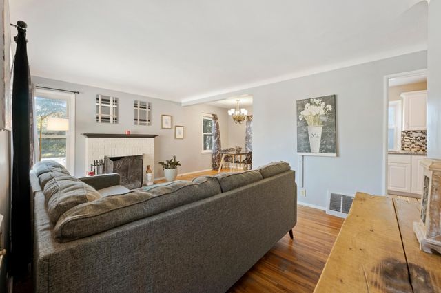 6904 Minnetonka Boulevard, Saint Louis Park, MN 55426