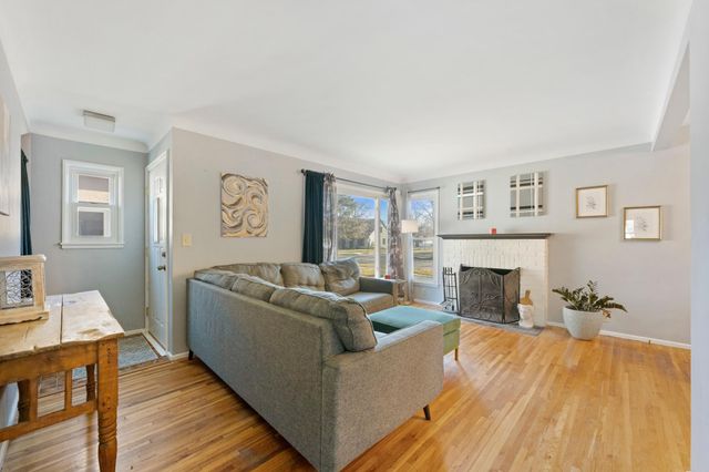 6904 Minnetonka Boulevard, Saint Louis Park, MN 55426